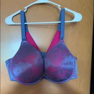 NWOT Cacique size 44DD